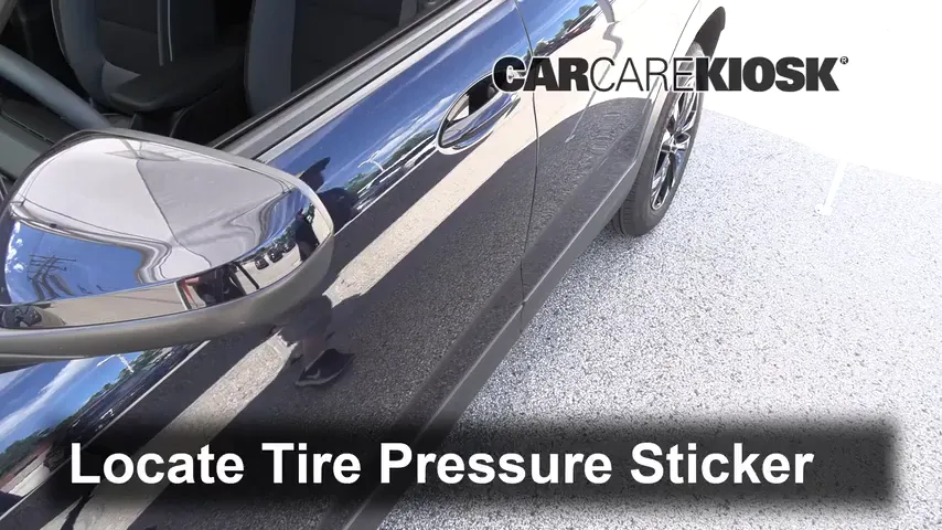 2021 Chevrolet Trailblazer LT 1.3L 3 Cyl. Turbo Tires & Wheels Check Tire Pressure